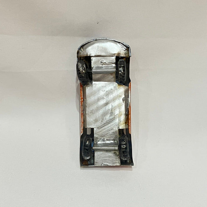 ブリキ自動車（9cm-10cm）