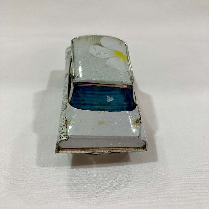 ブリキ自動車（9cm-10cm）