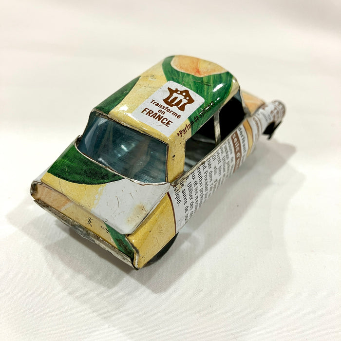 ブリキ自動車（9cm-10cm）