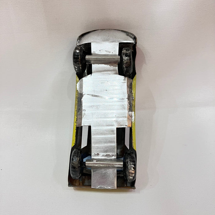 ブリキ自動車（9cm-10cm）