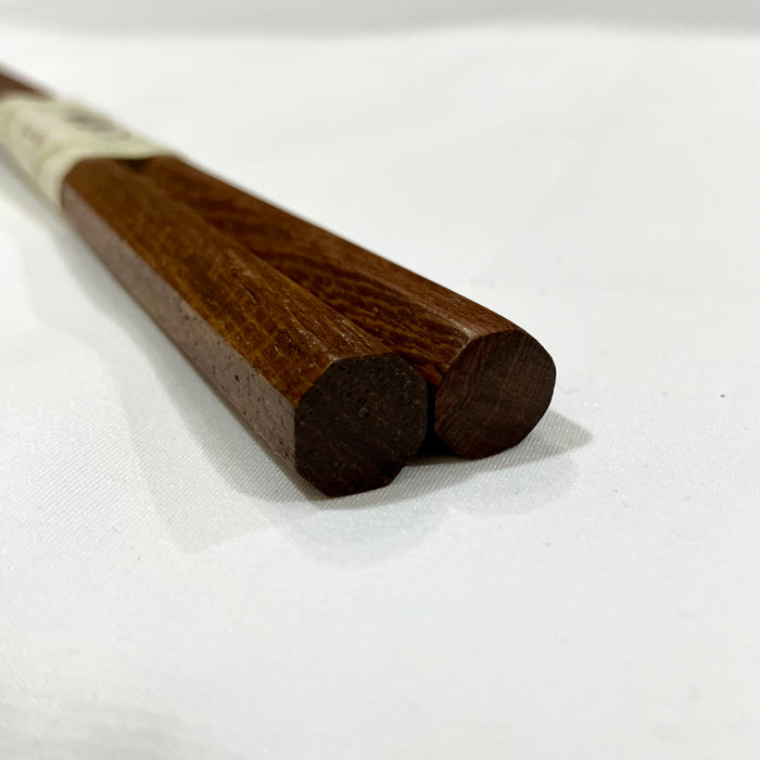 手削りの八角はし