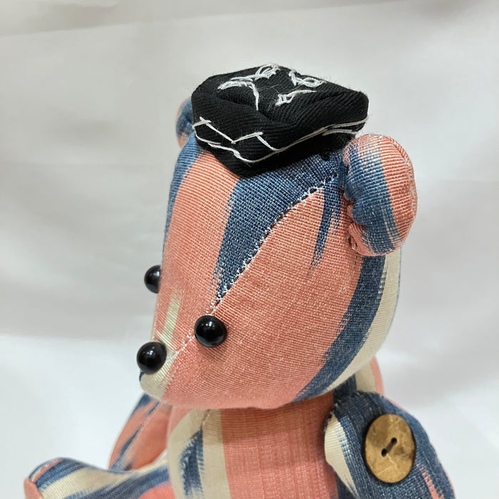 くまのぬいぐるみ