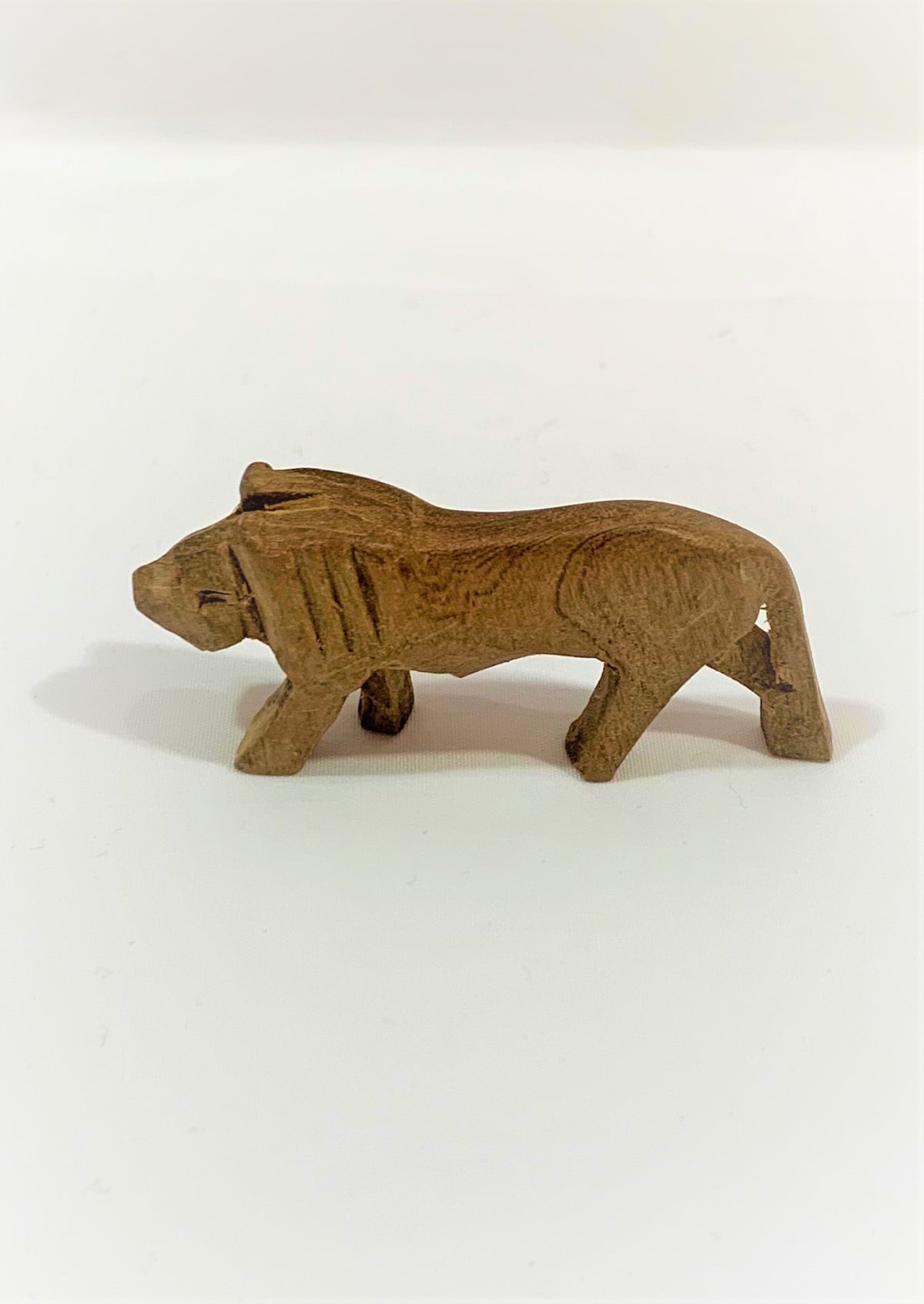 アフリカンアート ケニアの木製オブジェ No.3 - インテリア雑貨/小物
